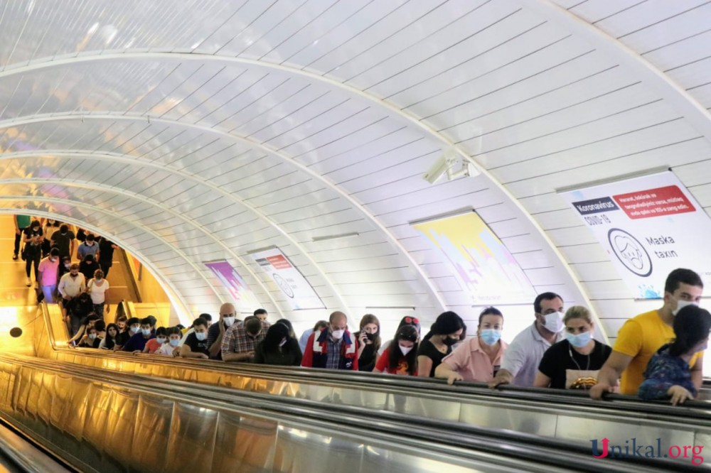 Uzun fasilədən sonra Bakı metrosu - FOTOLAR